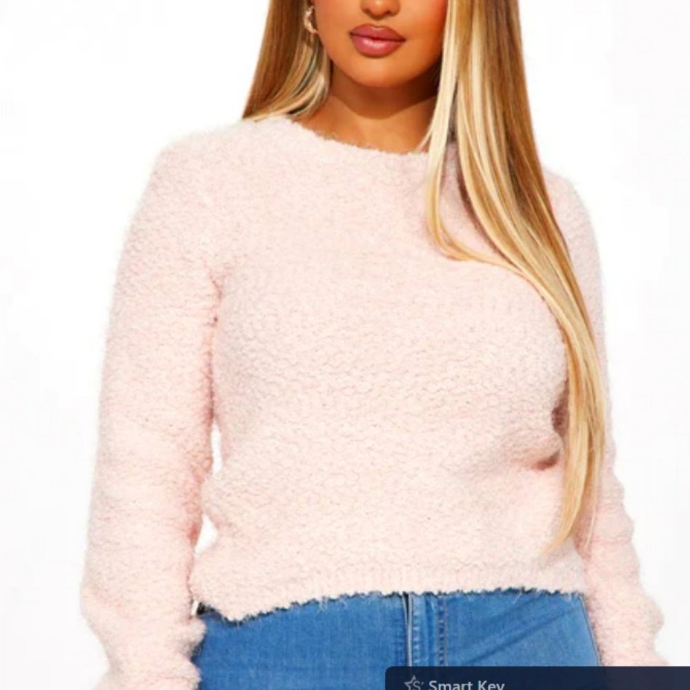 FASHION NOVA PULLOVER SWEATER